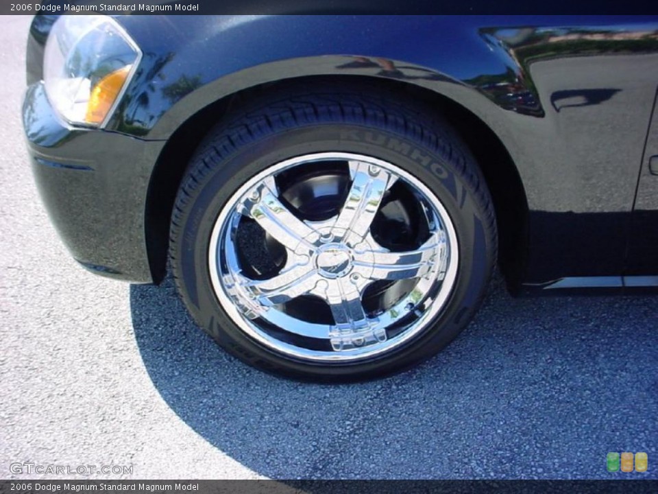 2006 Dodge Magnum Custom Wheel and Tire Photo #39670623