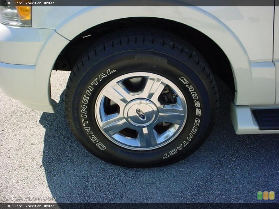 2005 Ford Expedition Limited Wheel and Tire Photo #39671787