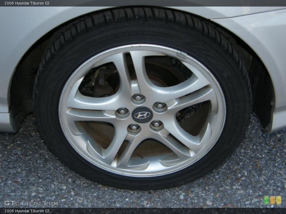 2006 Hyundai Tiburon GS Wheel and Tire Photo #39683791