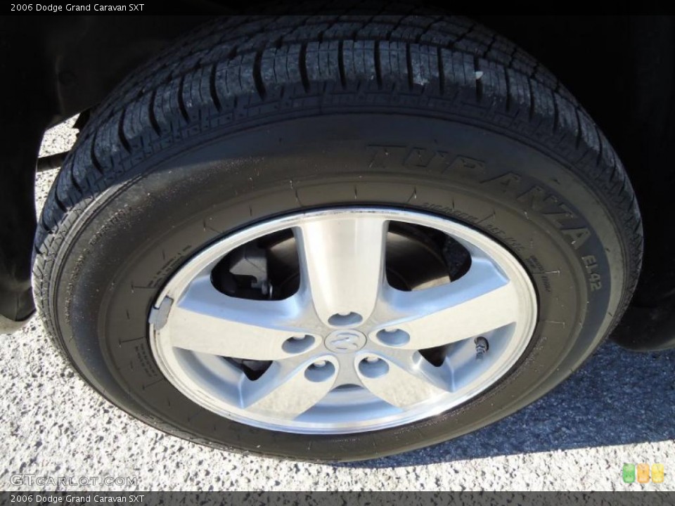 2006 Dodge Grand Caravan SXT Wheel and Tire Photo #39708911