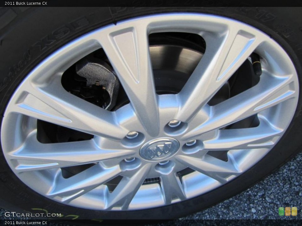 2011 Buick Lucerne CX Wheel and Tire Photo #39715371