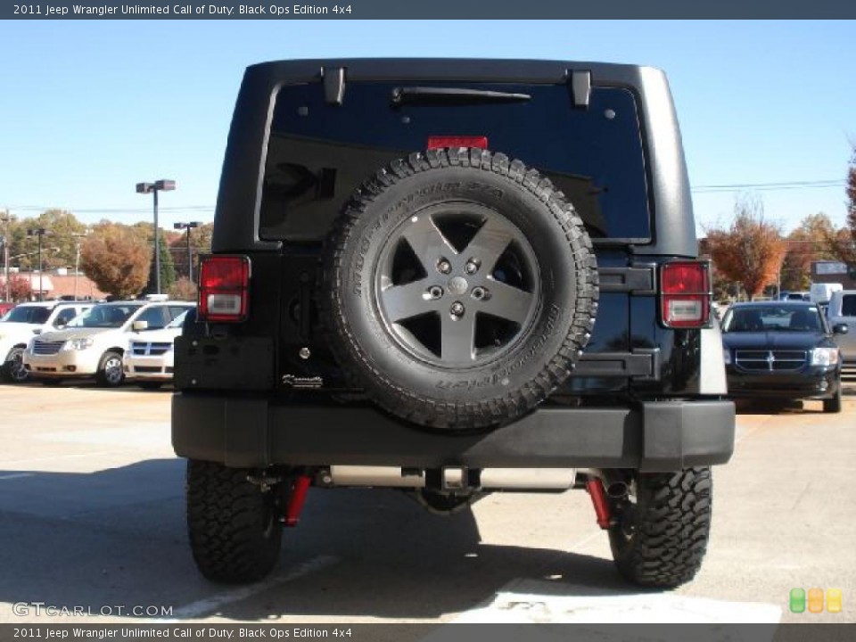 2011 Jeep Wrangler Unlimited Call of Duty: Black Ops Edition 4x4 Wheel and Tire Photo #39727831