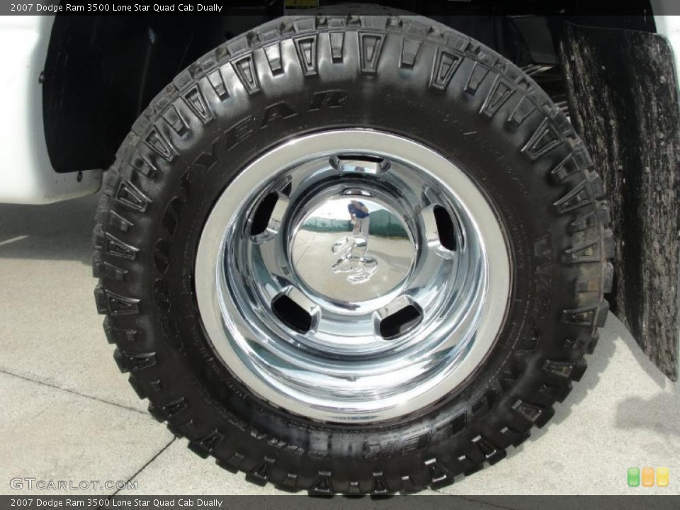 2007 Dodge Ram 3500 Lone Star Quad Cab Dually Wheel and Tire Photo #39733184