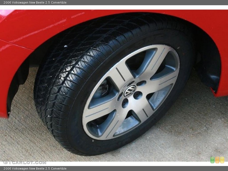 2006 Volkswagen New Beetle 2.5 Convertible Wheel and Tire Photo #39738601