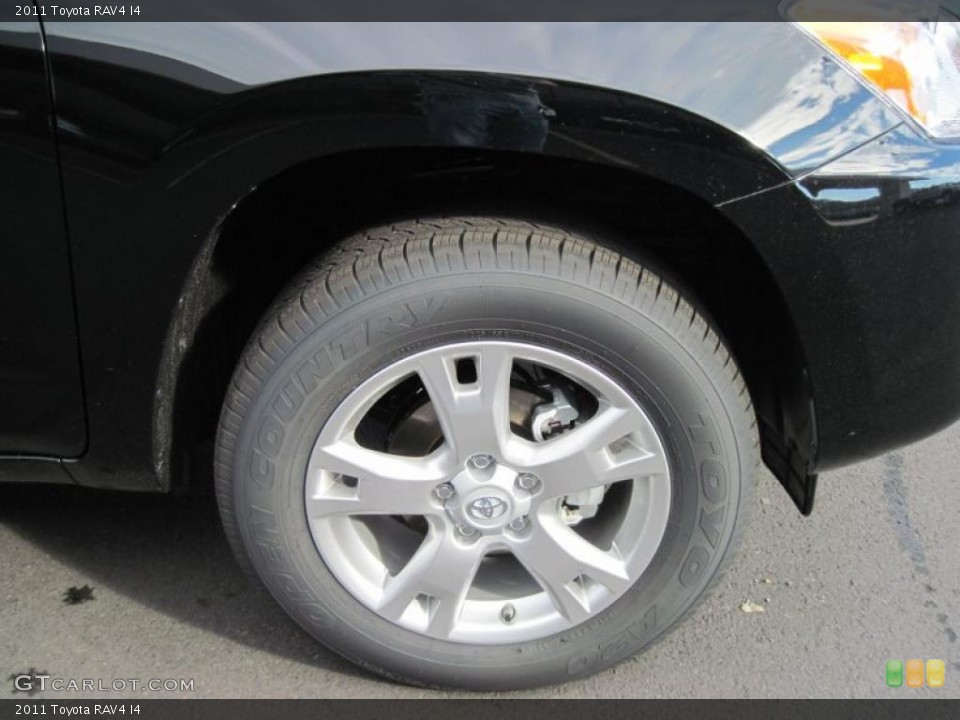 2011 Toyota RAV4 I4 Wheel and Tire Photo #39751146