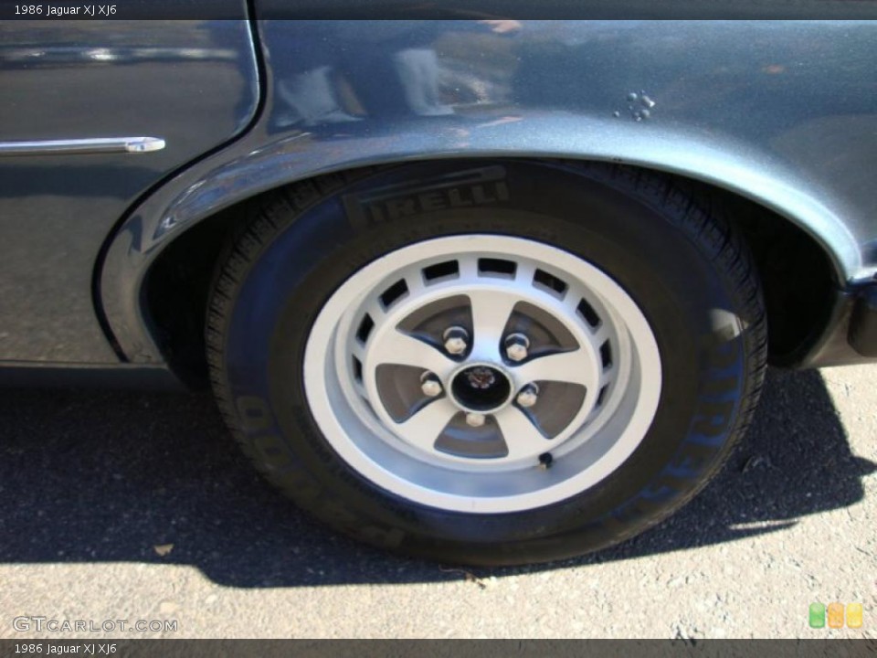 1986 Jaguar XJ Wheels and Tires