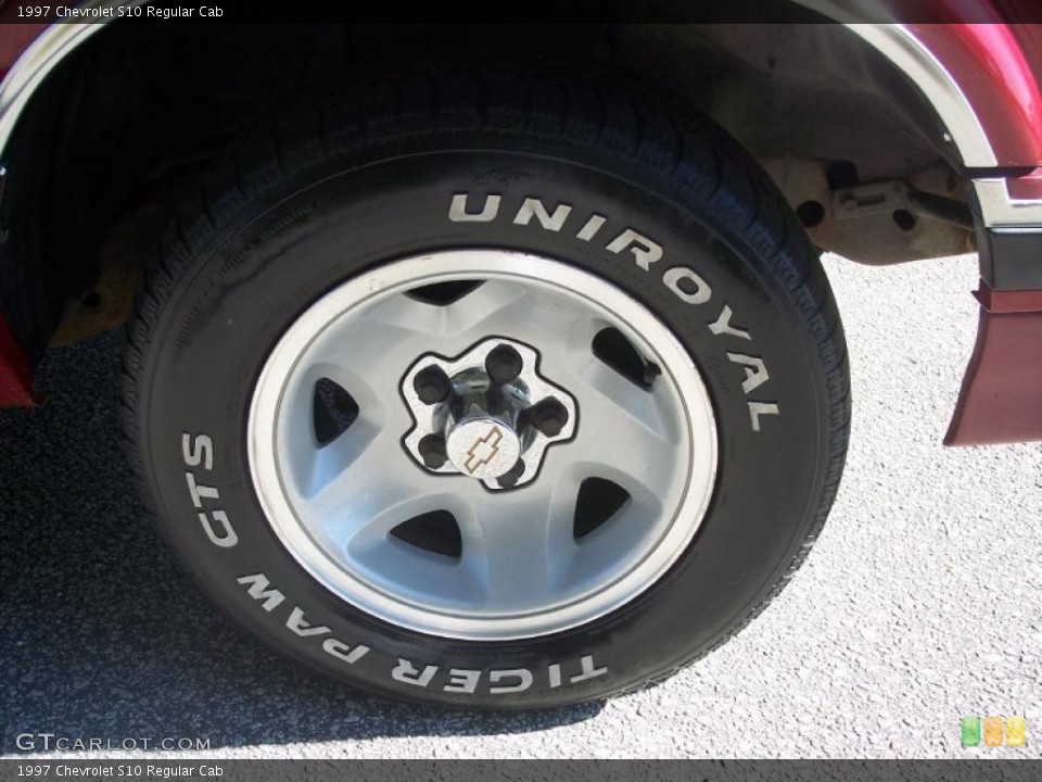 1997 Chevrolet S10 Regular Cab Wheel and Tire Photo #39784722