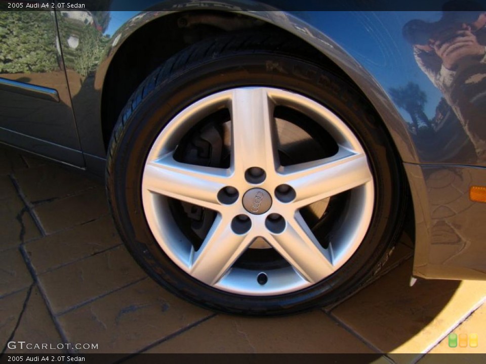 2005 Audi A4 2.0T Sedan Wheel and Tire Photo #39792014