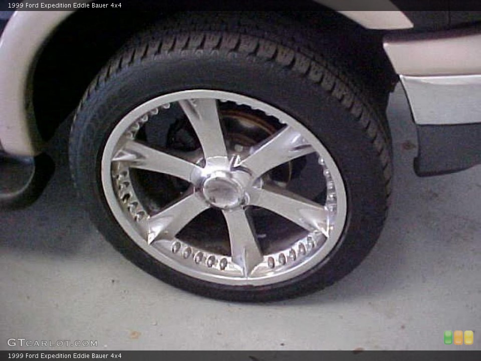 1999 Ford Expedition Custom Wheel and Tire Photo #39794298