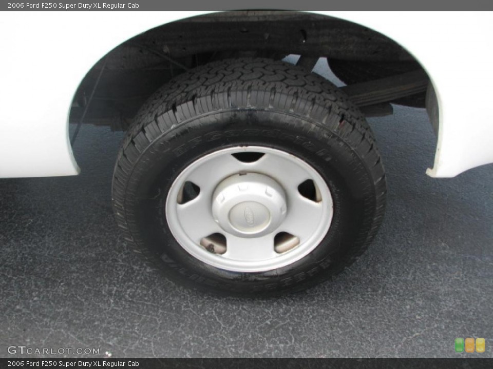 2006 Ford F250 Super Duty XL Regular Cab Wheel and Tire Photo #39799330