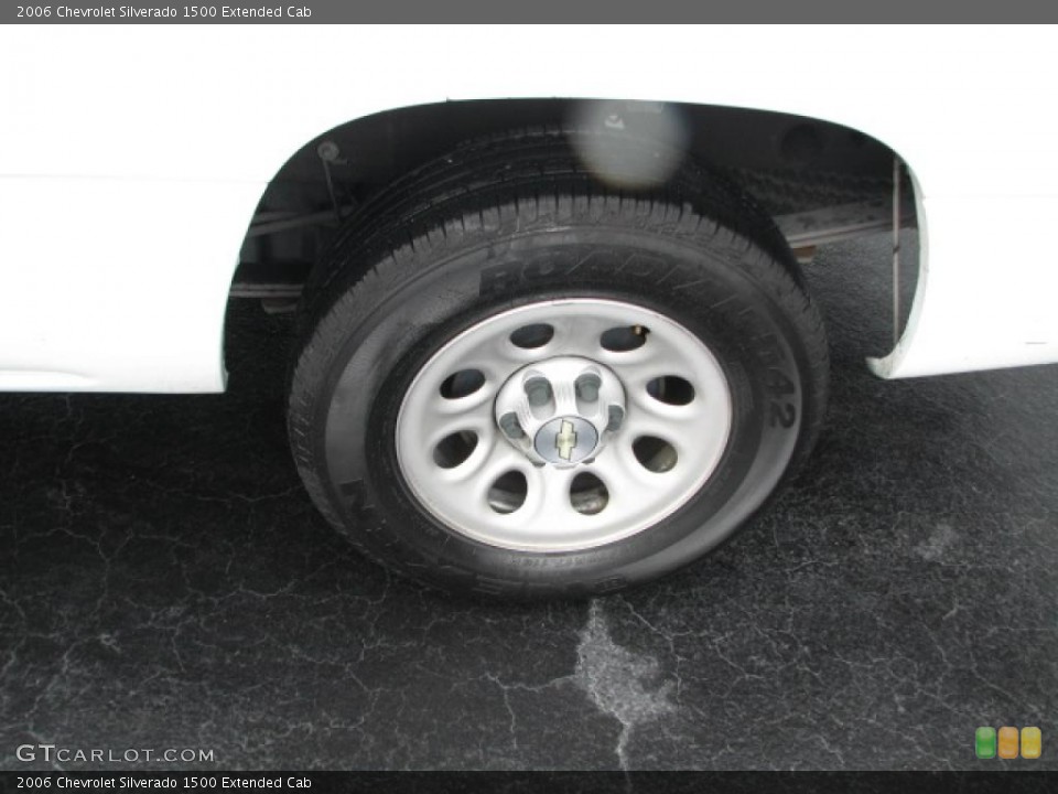 2006 Chevrolet Silverado 1500 Extended Cab Wheel and Tire Photo #39799568
