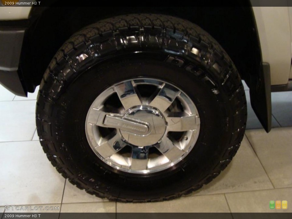 2009 Hummer H3 T Wheel and Tire Photo #39816608