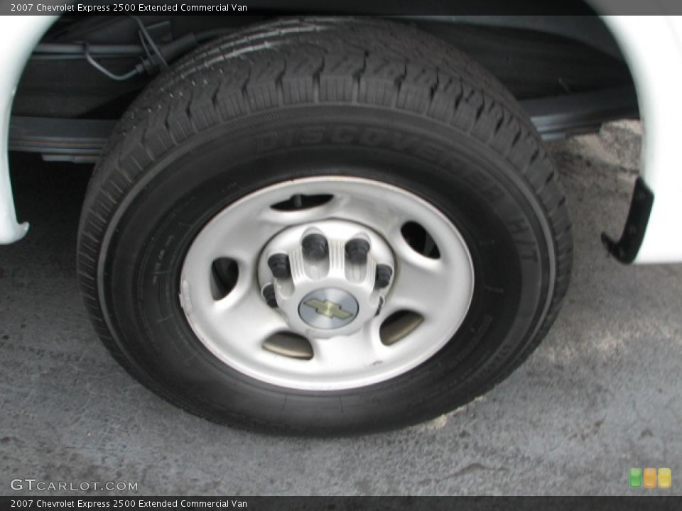 2007 Chevrolet Express 2500 Extended Commercial Van Wheel and Tire Photo #39824634