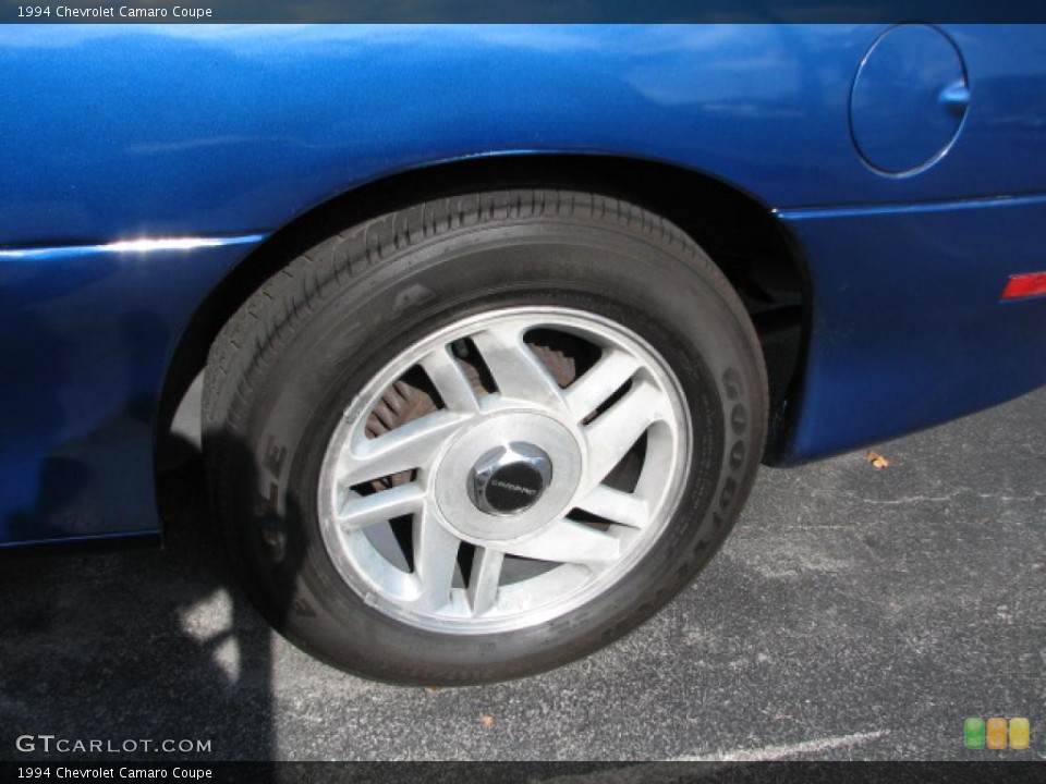 1994 Chevrolet Camaro Coupe Wheel and Tire Photo #39830382