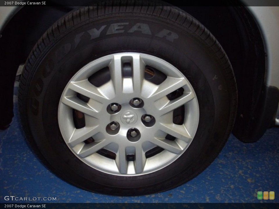 2007 Dodge Caravan SE Wheel and Tire Photo #39855626