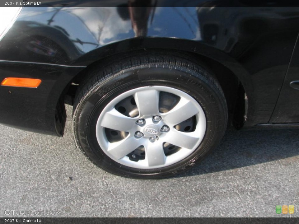 2007 Kia Optima LX Wheel and Tire Photo #39863167