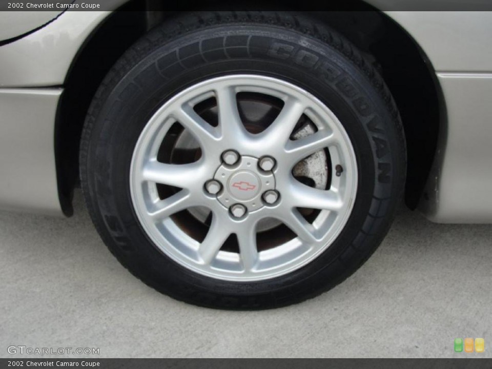 2002 Chevrolet Camaro Coupe Wheel and Tire Photo #39872588