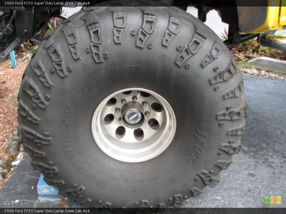 2000 Ford F250 Super Duty Custom Wheel and Tire Photo #39888440