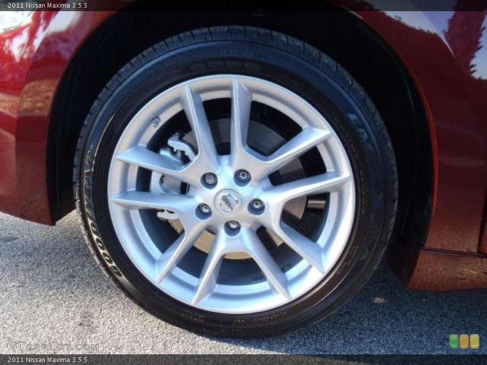 2011 Nissan Maxima 3.5 S Wheel and Tire Photo #39889656