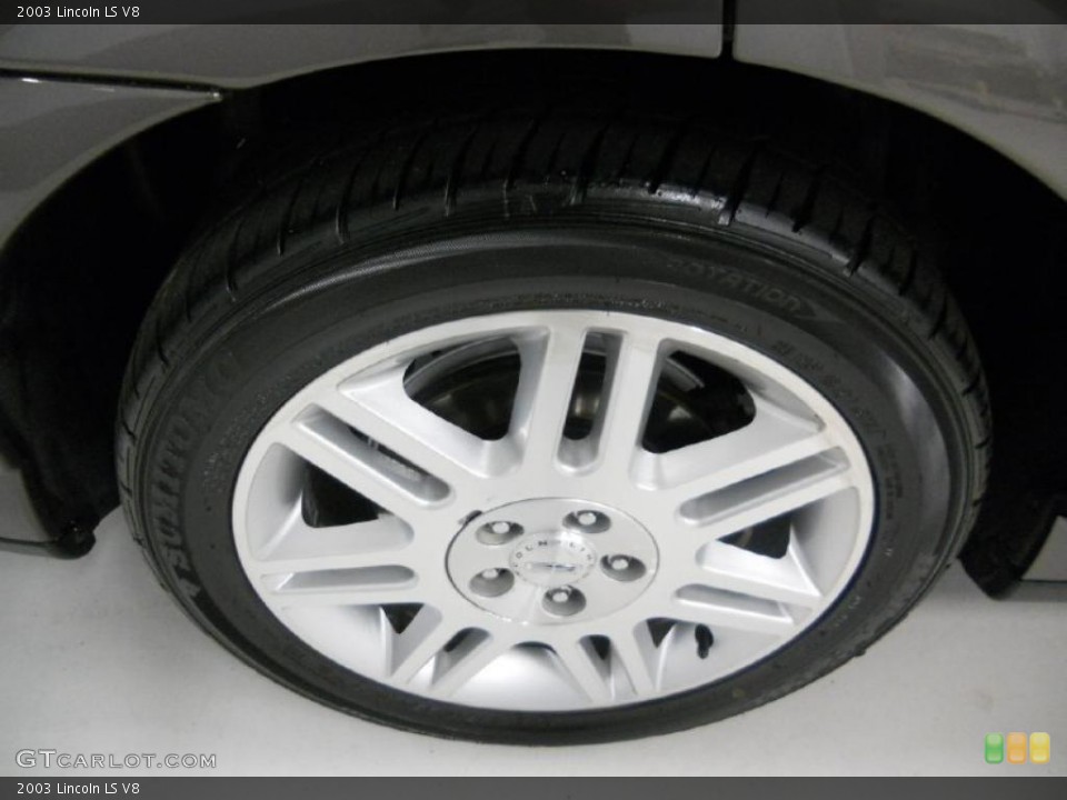 2003 Lincoln LS V8 Wheel and Tire Photo #39920003
