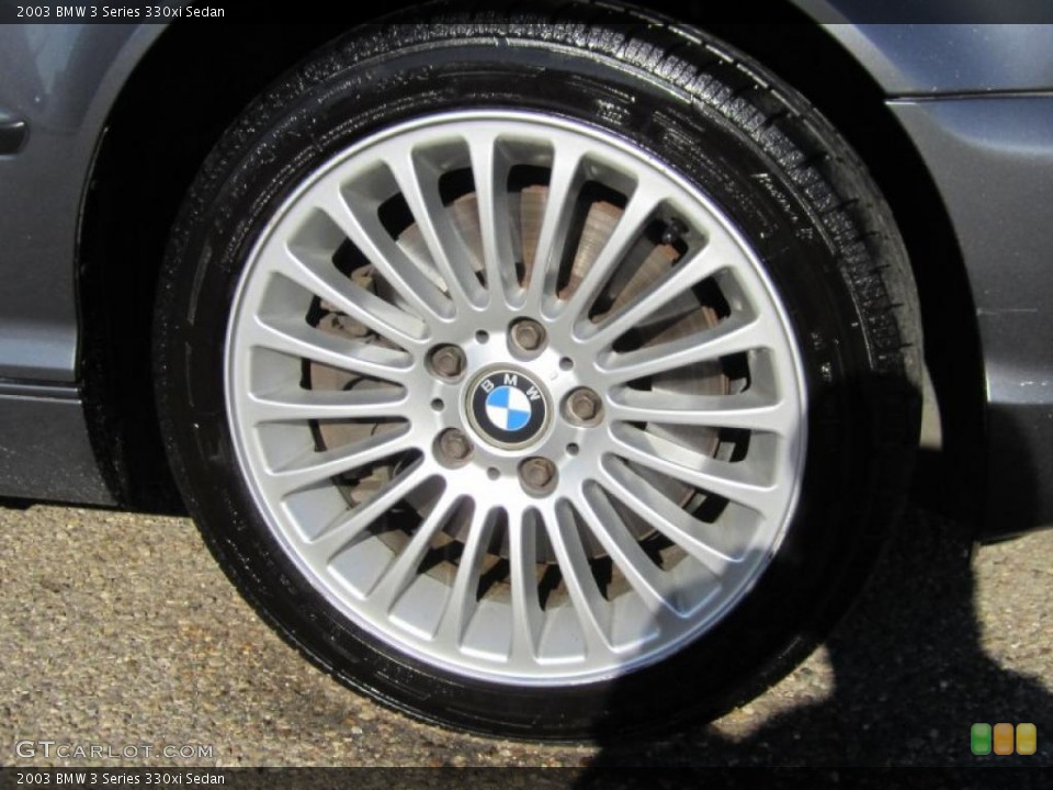 2003 BMW 3 Series 330xi Sedan Wheel and Tire Photo #39922775