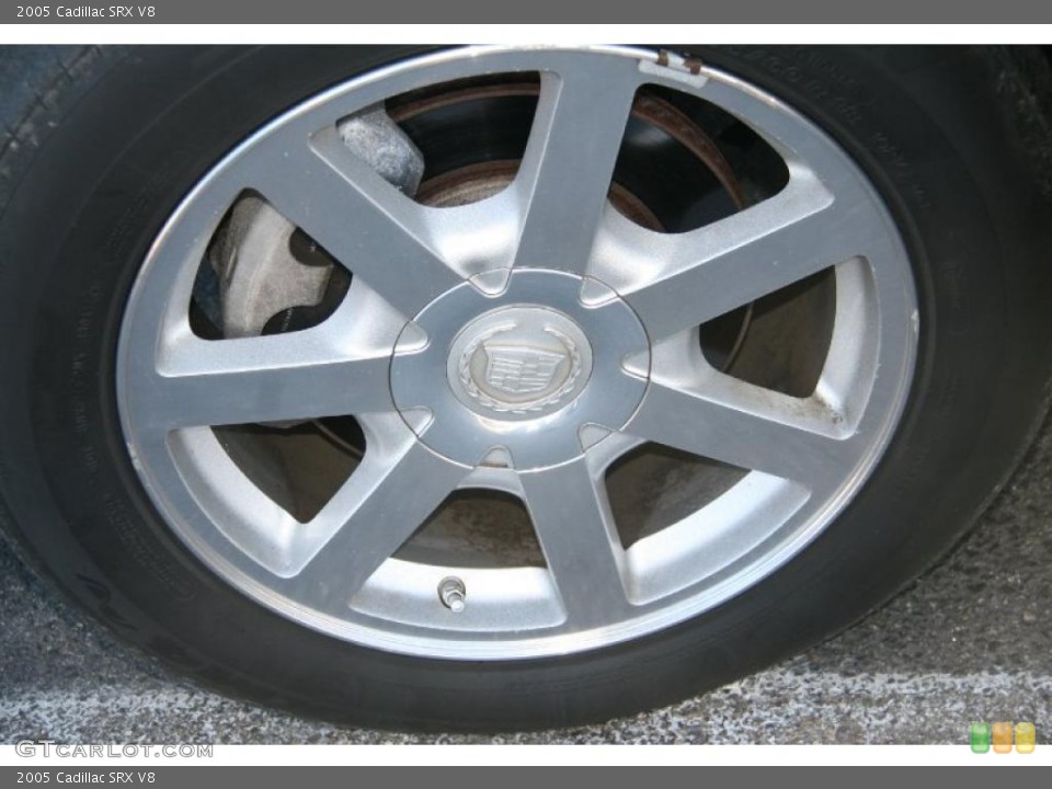 2005 Cadillac SRX V8 Wheel and Tire Photo #39924047