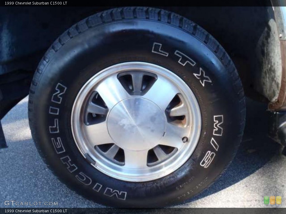 1999 Chevrolet Suburban C1500 LT Wheel and Tire Photo #39945602