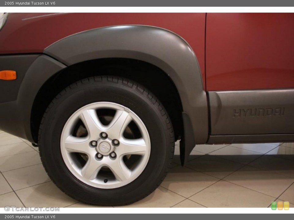 2005 Hyundai Tucson LX V6 Wheel and Tire Photo #39958038