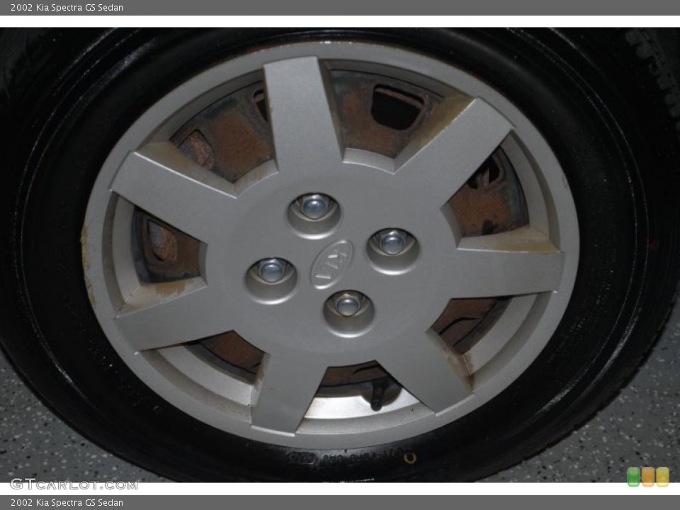 2002 Kia Spectra GS Sedan Wheel and Tire Photo #40012526