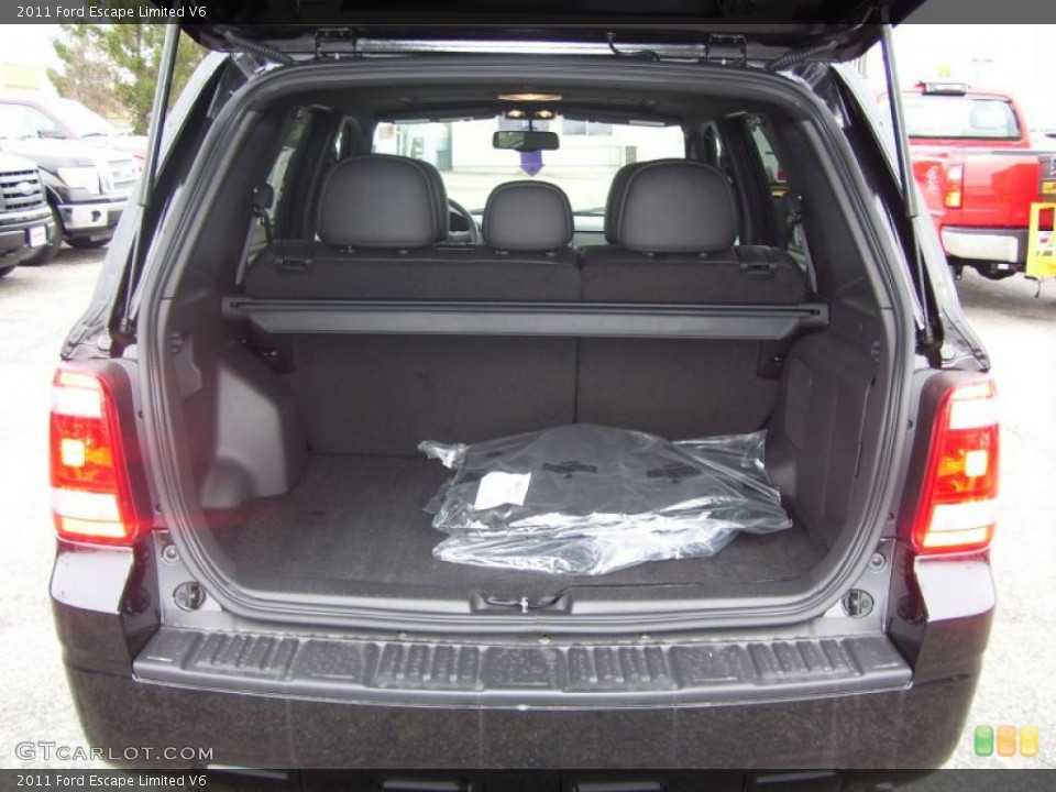2011 Ford Escape Limited V6 Wheel and Tire Photo #40021894