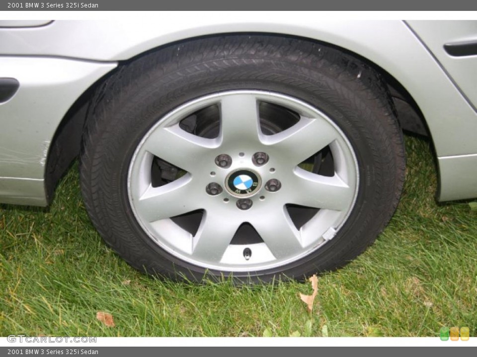 2001 BMW 3 Series 325i Sedan Wheel and Tire Photo #40051870