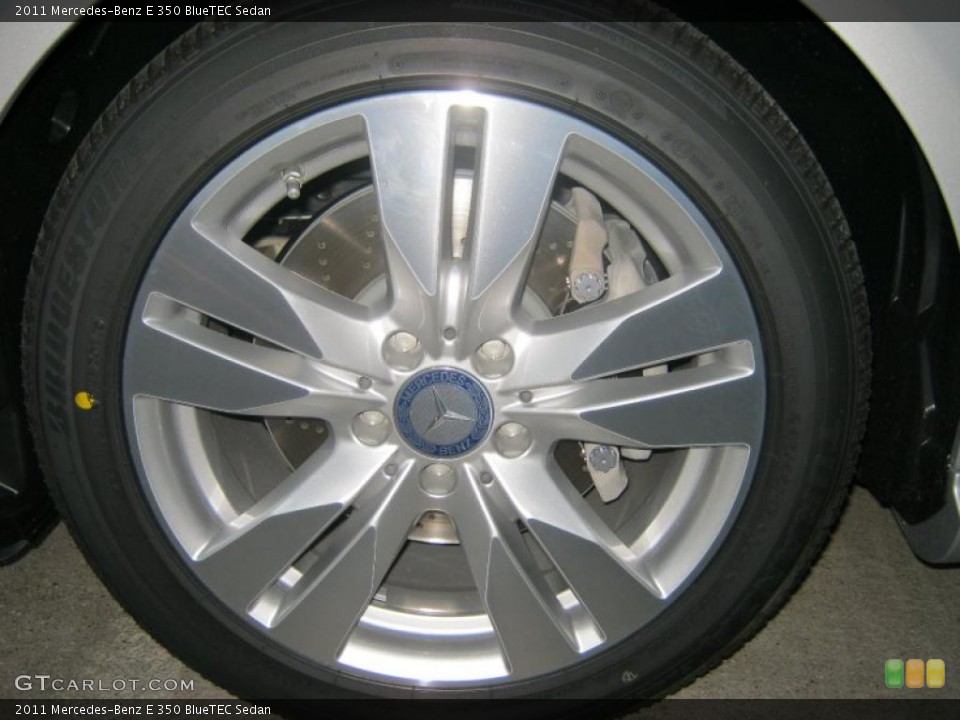 2011 Mercedes-Benz E 350 BlueTEC Sedan Wheel and Tire Photo #40079007
