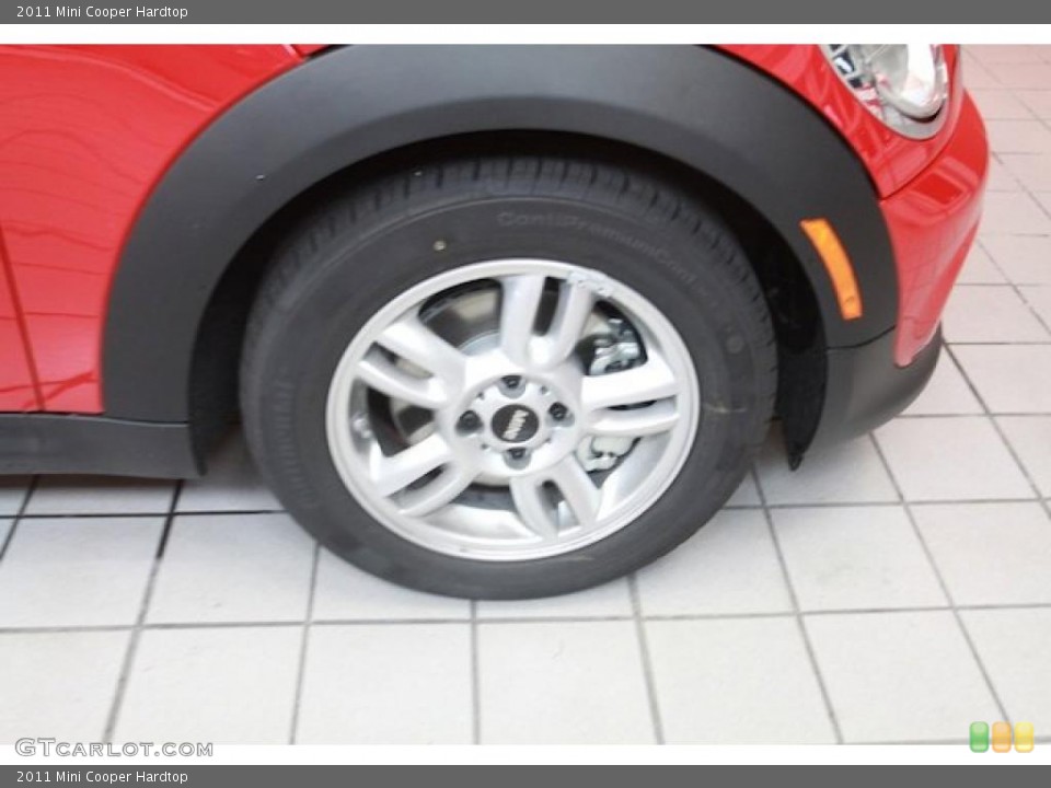 2011 Mini Cooper Hardtop Wheel and Tire Photo #40110241