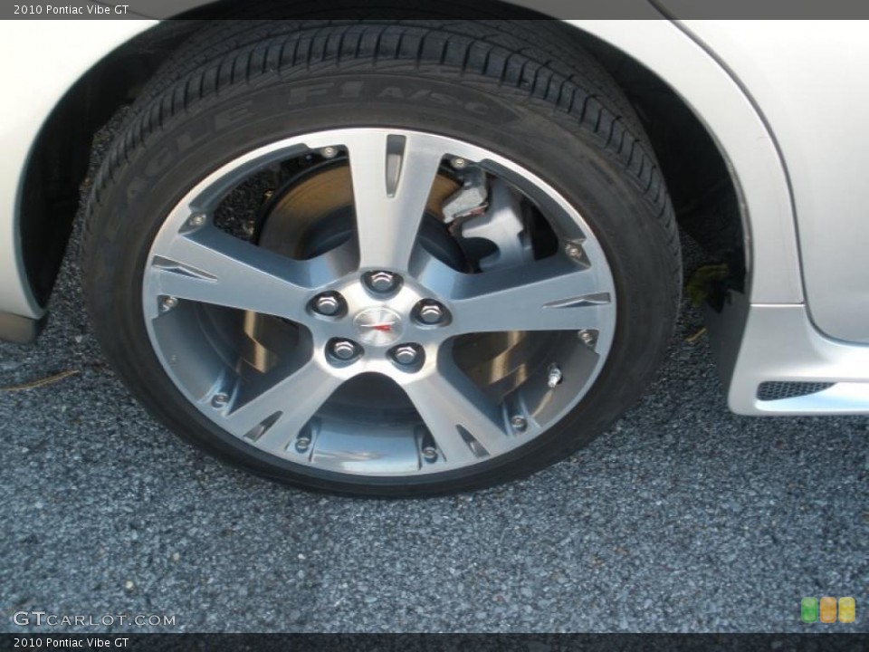 2010 Pontiac Vibe GT Wheel and Tire Photo #40121267