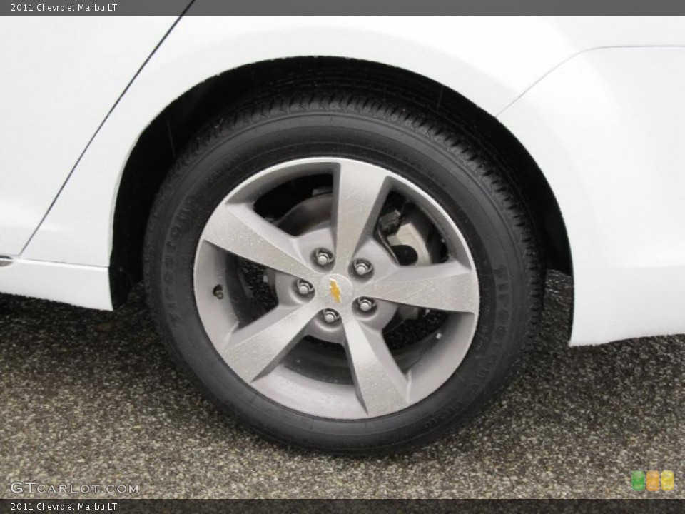 2011 Chevrolet Malibu LT Wheel and Tire Photo #40126280