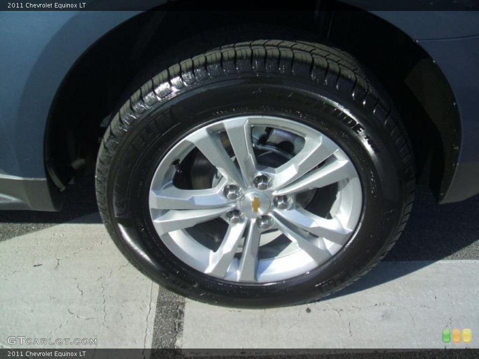 2011 Chevrolet Equinox LT Wheel and Tire Photo #40126848