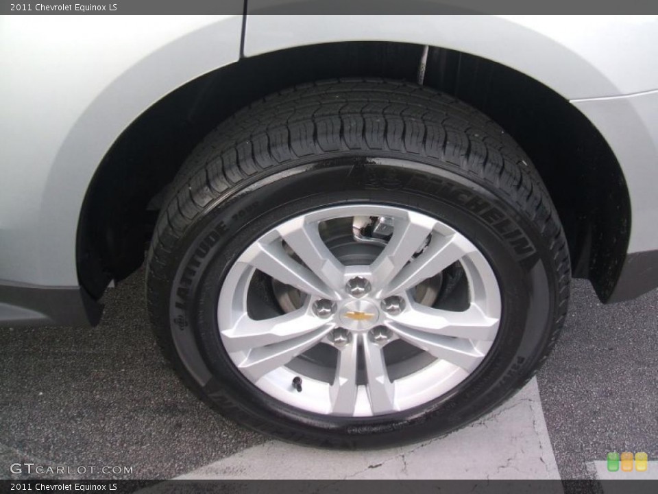2011 Chevrolet Equinox LS Wheel and Tire Photo #40127232