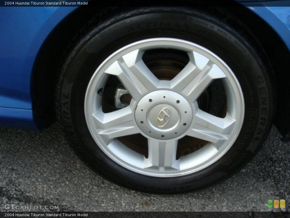 2004 Hyundai Tiburon  Wheel and Tire Photo #40169241