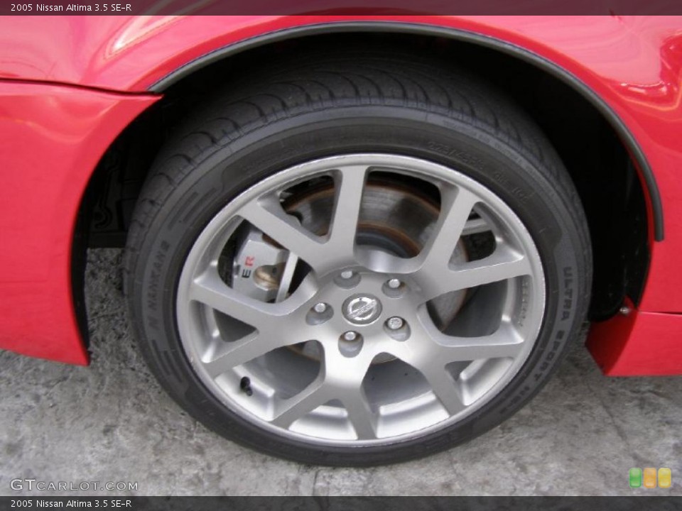 2005 Nissan Altima 3.5 SE-R Wheel and Tire Photo #40196599