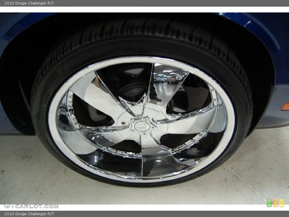 2010 Dodge Challenger Custom Wheel and Tire Photo #40212653
