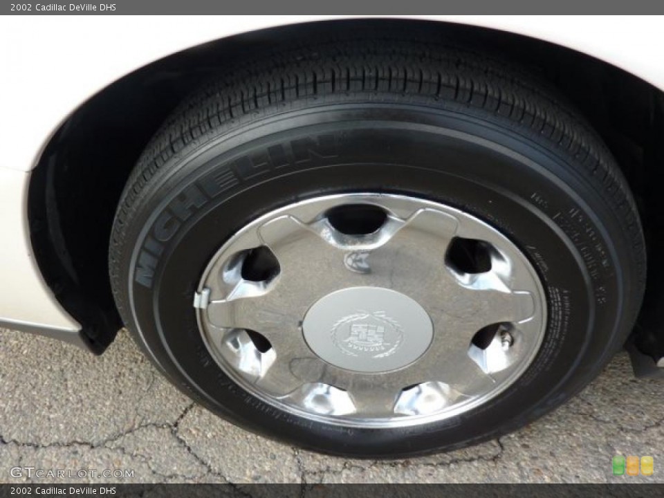 2002 Cadillac DeVille DHS Wheel and Tire Photo #40243371