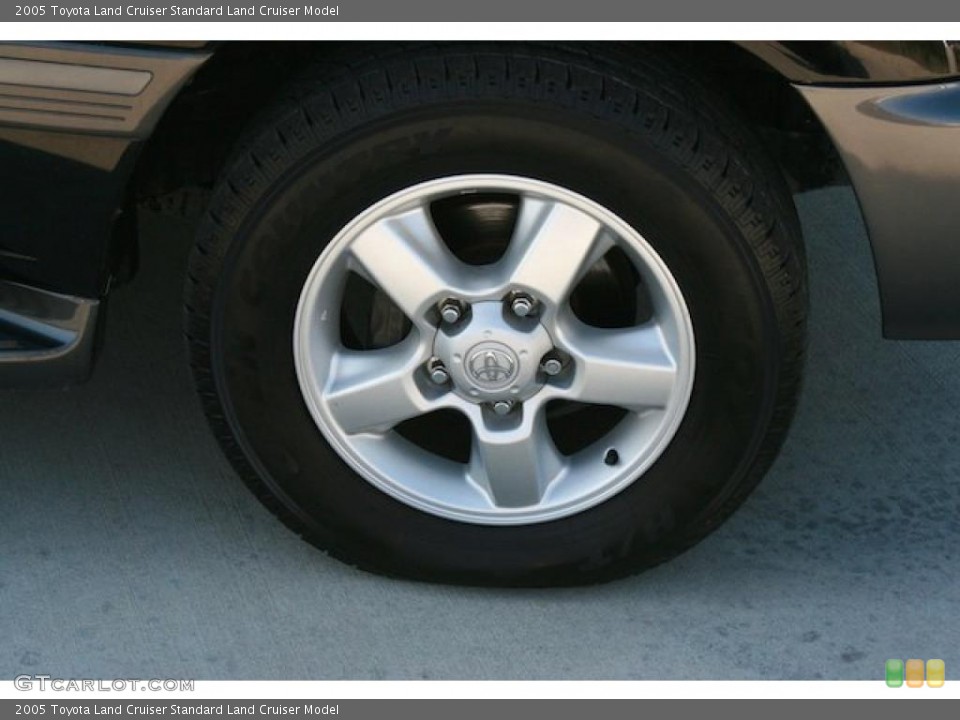 2005 Toyota Land Cruiser  Wheel and Tire Photo #40246474