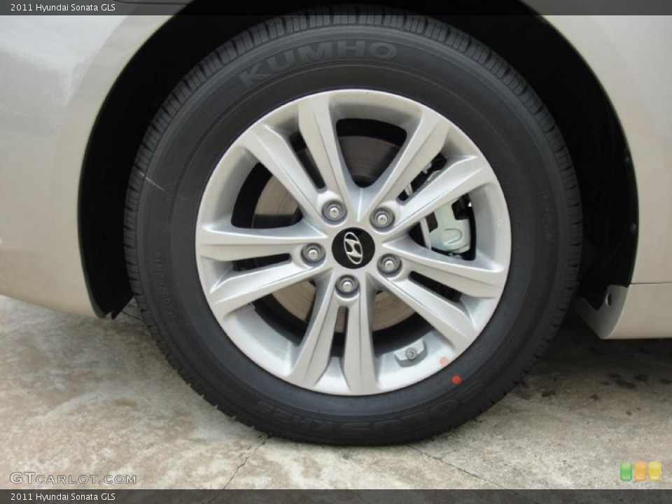 2011 Hyundai Sonata GLS Wheel and Tire Photo #40305652