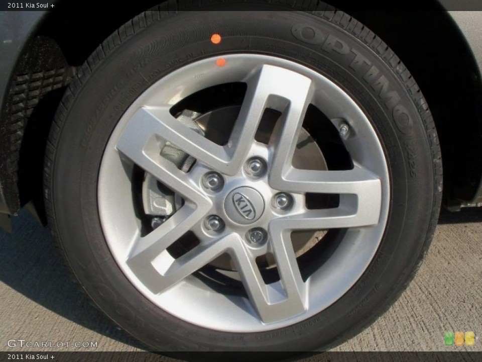 2011 Kia Soul + Wheel and Tire Photo #40308368