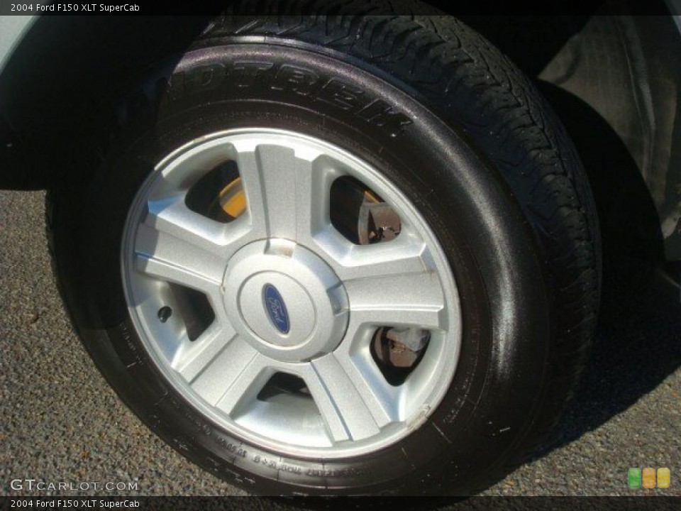 2004 Ford F150 XLT SuperCab Wheel and Tire Photo #40318316