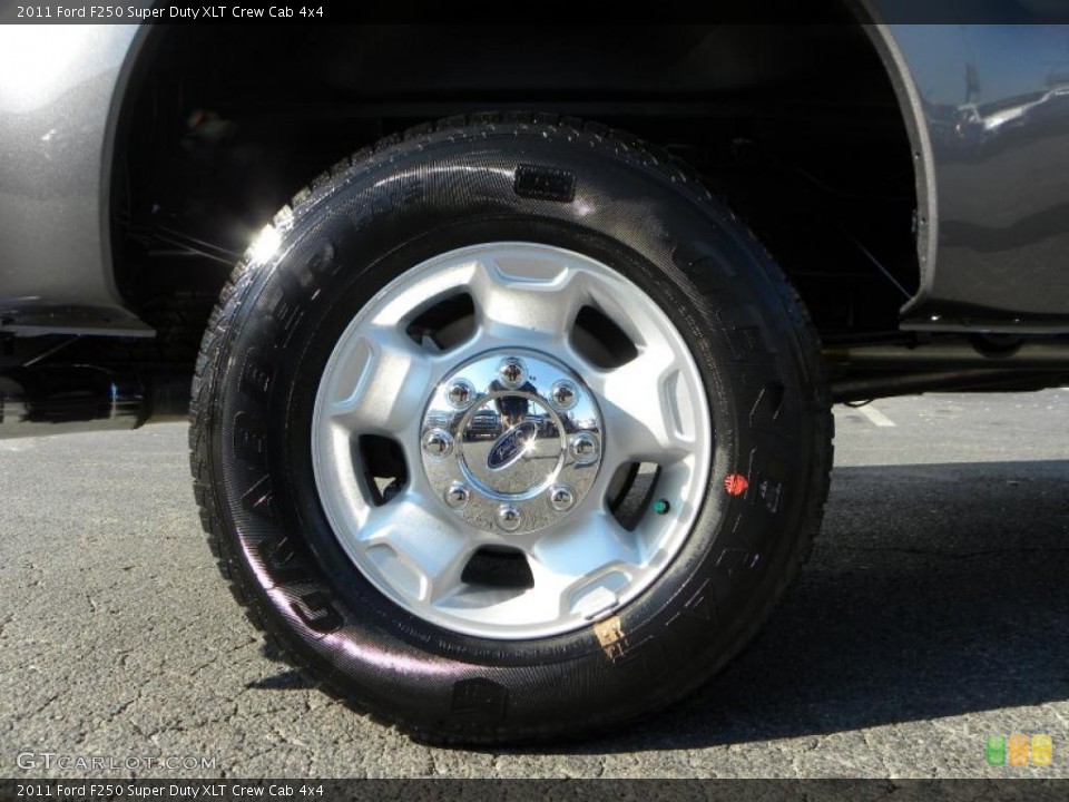 2011 Ford F250 Super Duty XLT Crew Cab 4x4 Wheel and Tire Photo #40325680