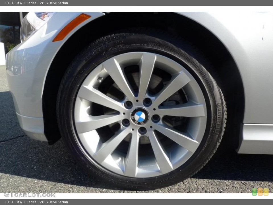 2011 BMW 3 Series 328i xDrive Sedan Wheel and Tire Photo #40326748