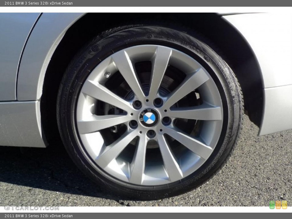 2011 BMW 3 Series 328i xDrive Sedan Wheel and Tire Photo #40326976