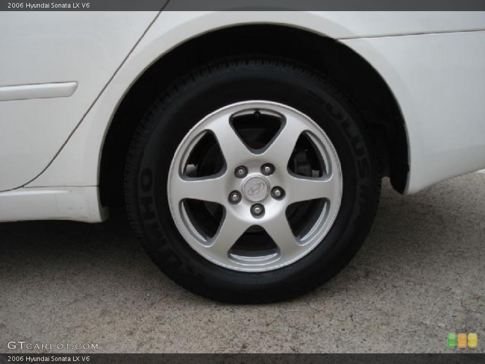 2006 Hyundai Sonata LX V6 Wheel and Tire Photo #40340463