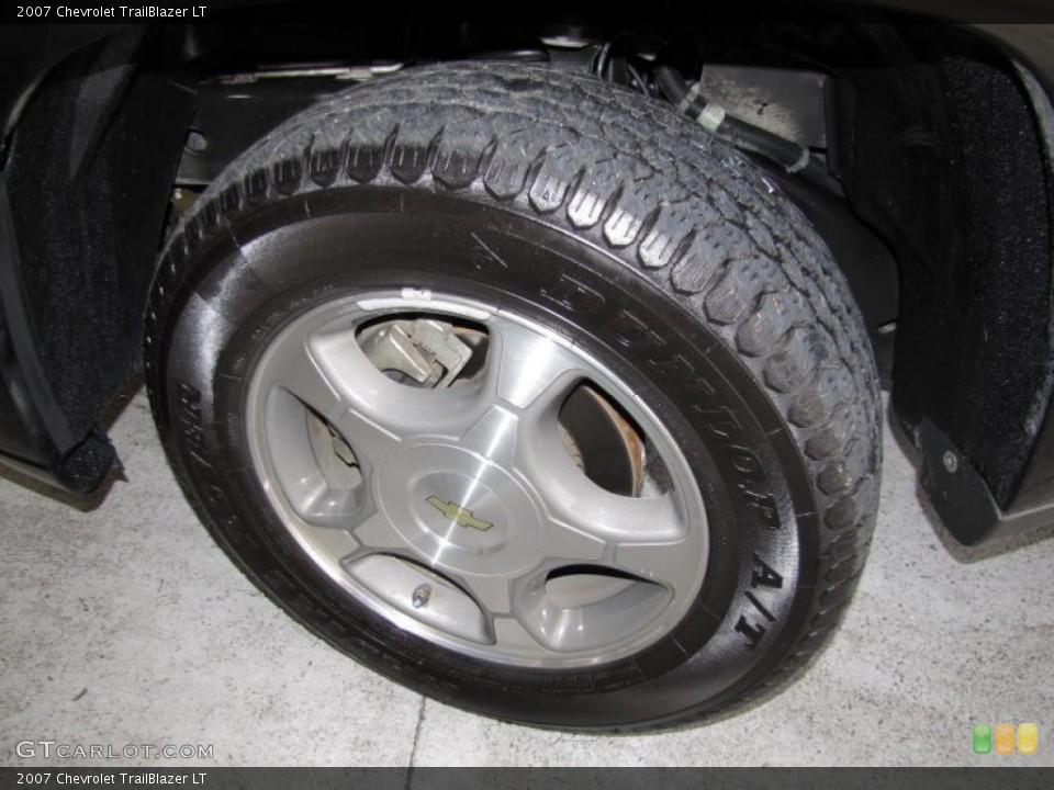 2007 Chevrolet TrailBlazer LT Wheel and Tire Photo #40345350